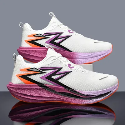 LIGHTWEIGHT BREATHABLE RUNNING SHOES